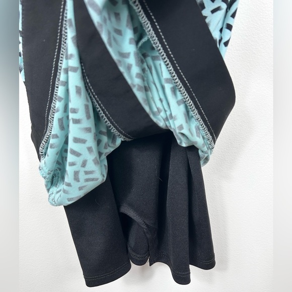 Le Château graphic retro dress, S, belted, peephole neckline, ‘40s style wrap - Picture 9 of 10